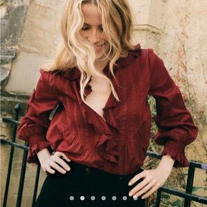 Doen Hardy Top in Deep Crimson
